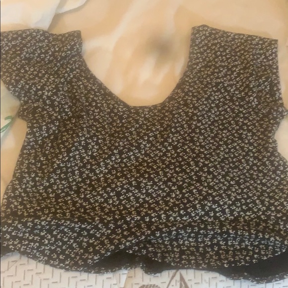 Flower Crop Top - Picture 2 of 2
